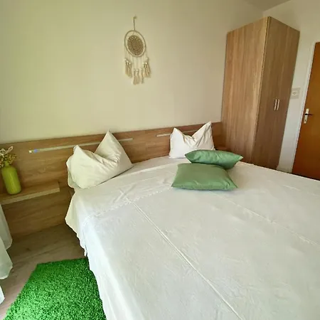 Guest house The Manzoni Family 2 Punat